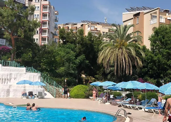 Larina Resort & Spa